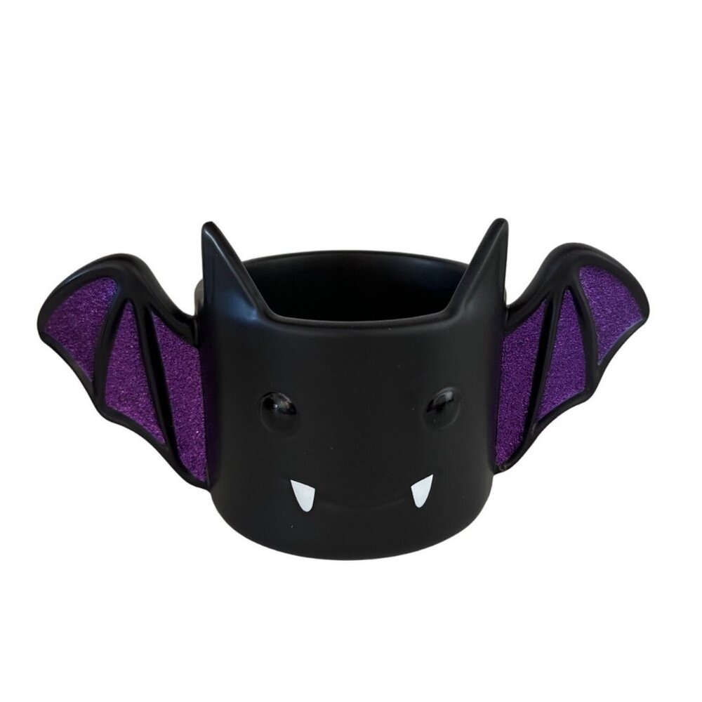 Bath and Body Works Bat 3 wick candle holder 2021